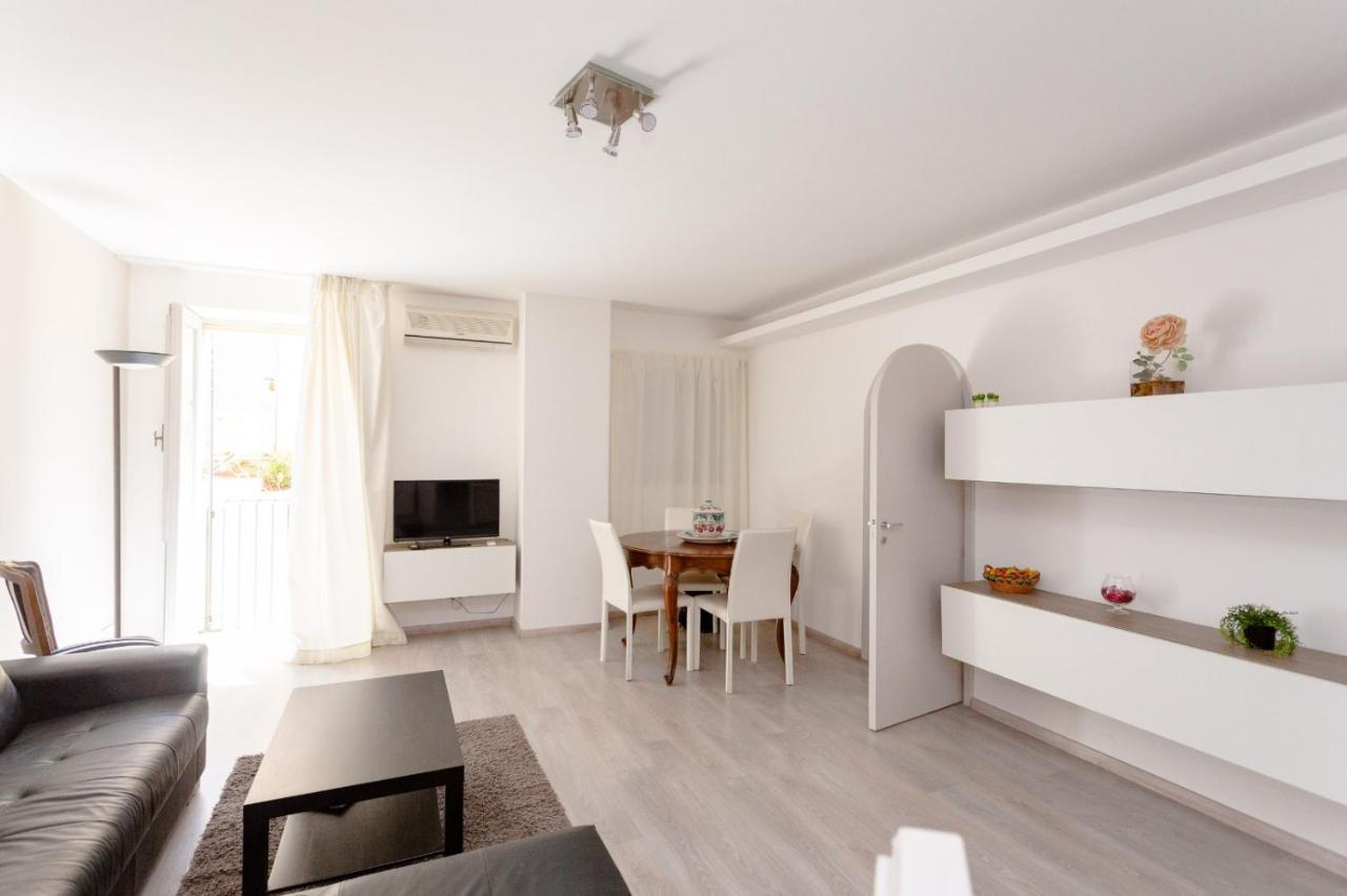 Domus Elisae Apartment Taormina Ngoại thất bức ảnh